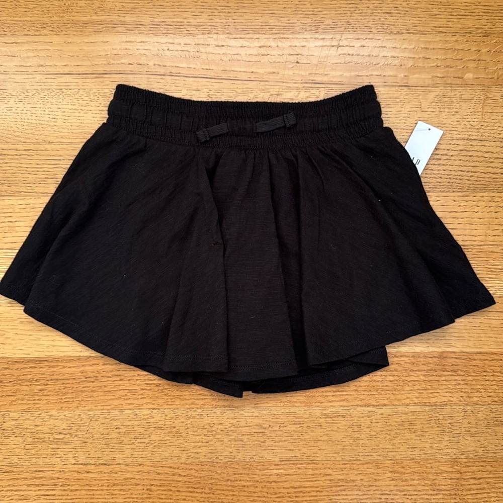 NWT: Gap Cotton Skort in Black M